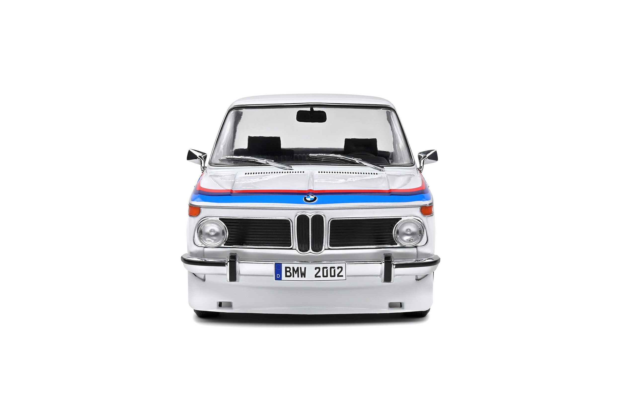 1-18-bmw-2002-tii-turbo-evocation-white-1971-06