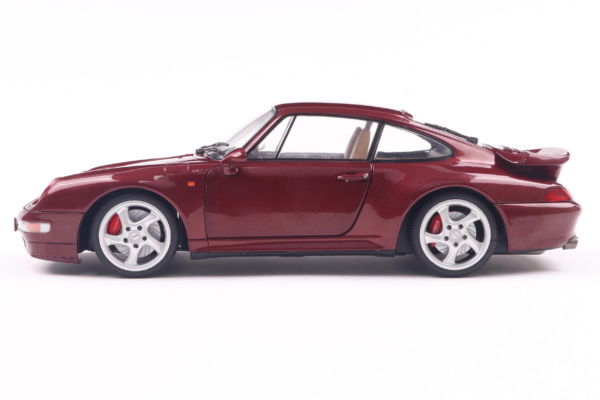 Solido - Porsche 911 (993) Turbo – Arena Red – 1997