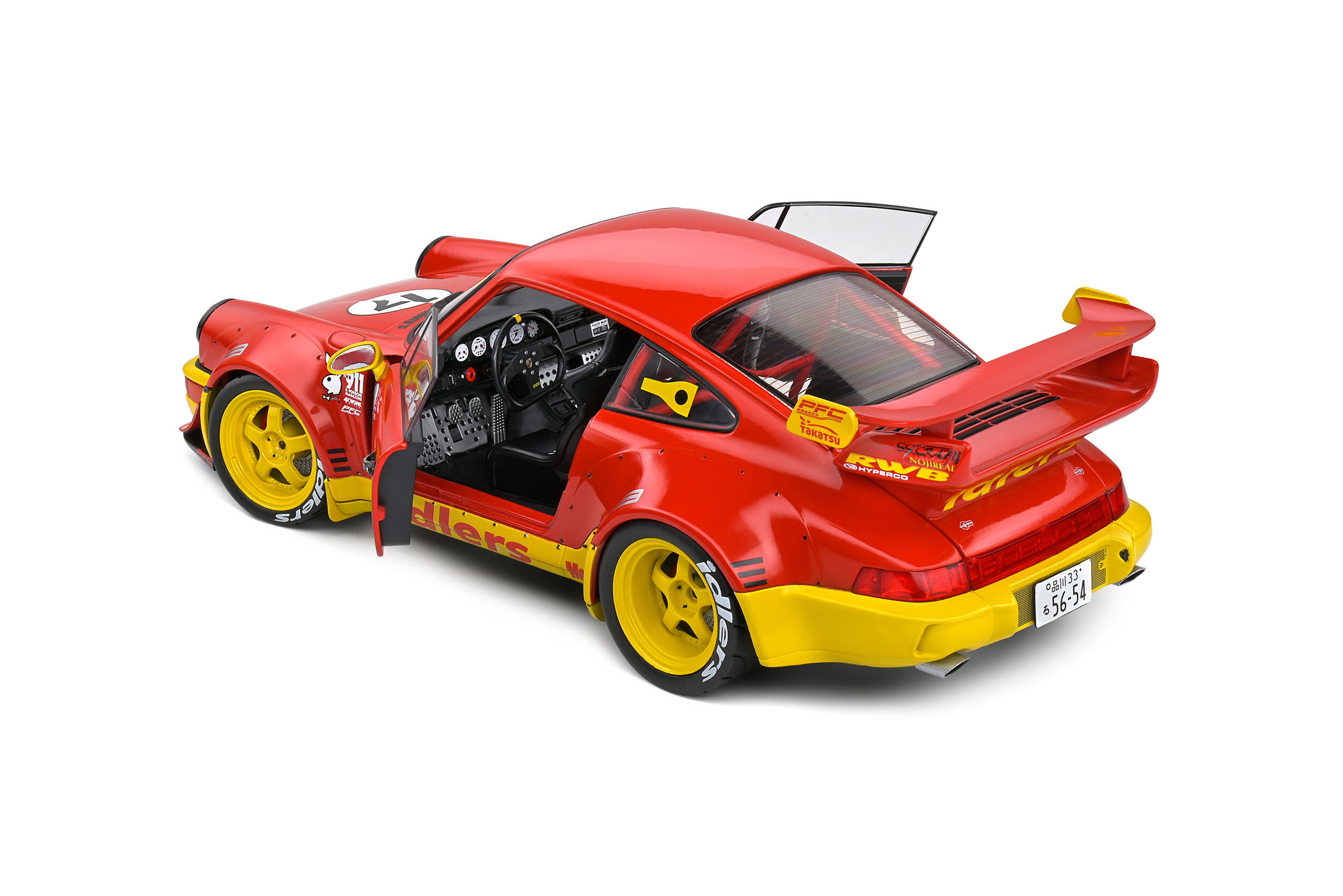 1-18-rwb-bodykit-maty-s-idlers-red-2016-07